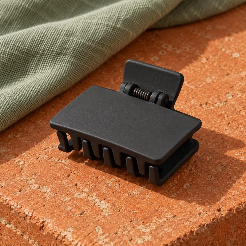 Flat square claw hair clip, illustration of this kind of item